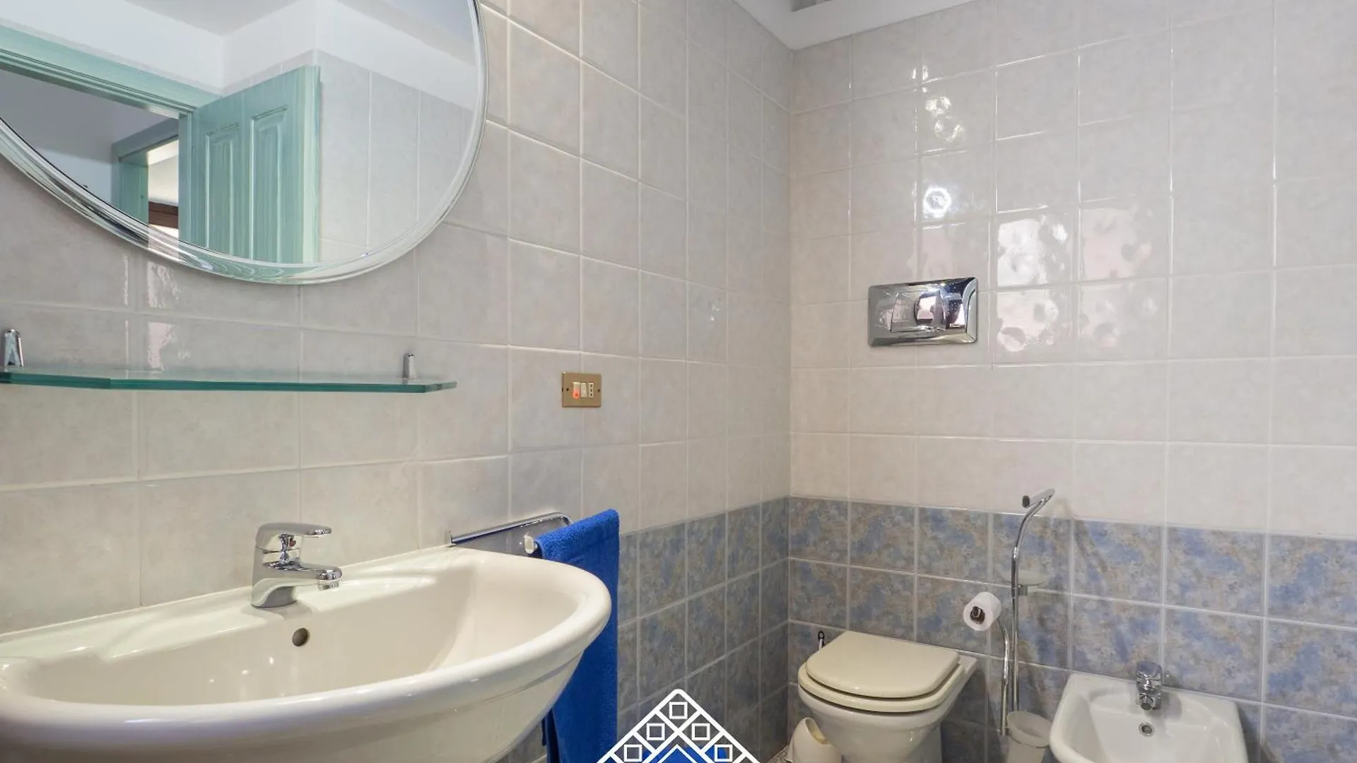 בית נופש הוילה פורט וילג' Casa Roccia - Morada